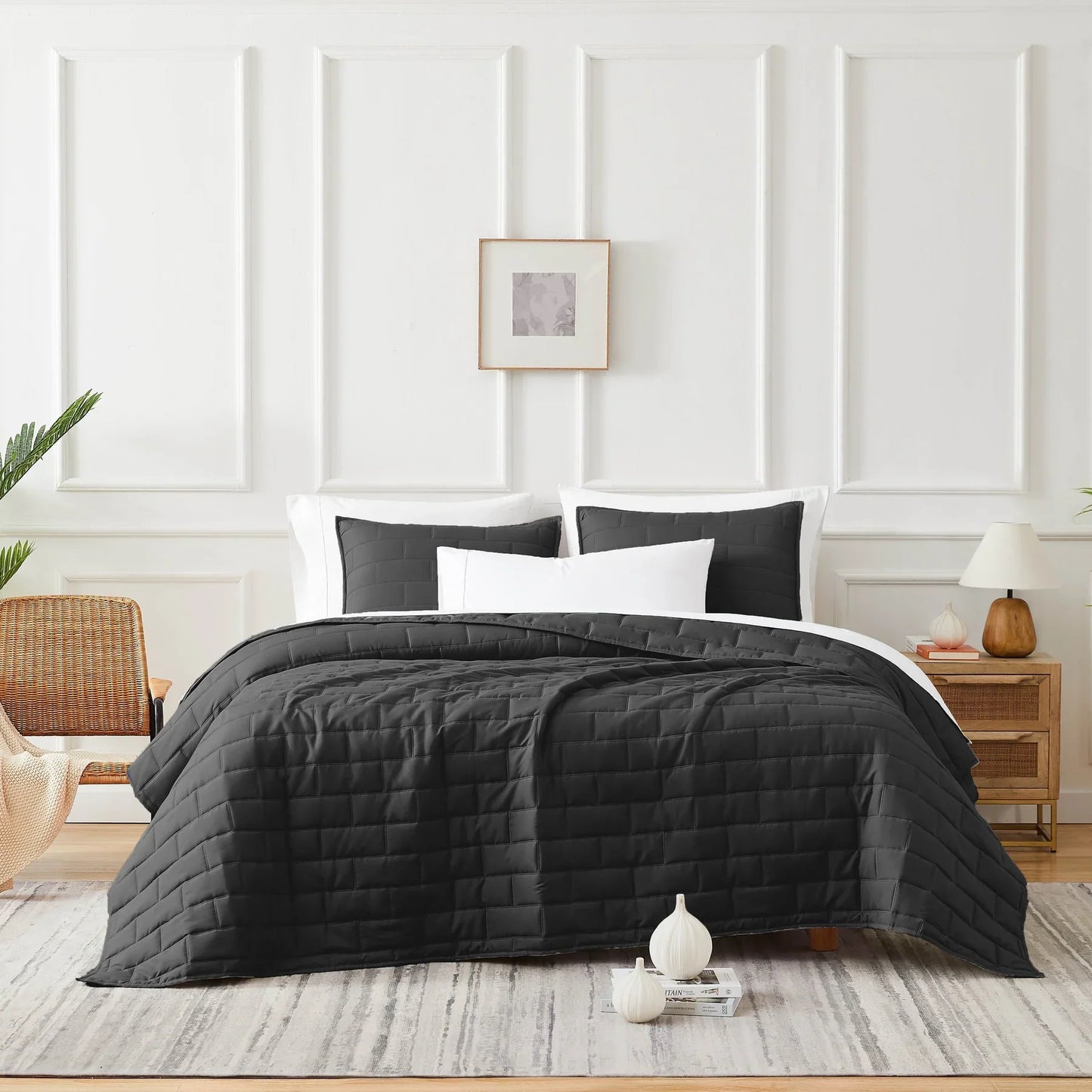 Subway Tile Luxe Quilt Set, Black